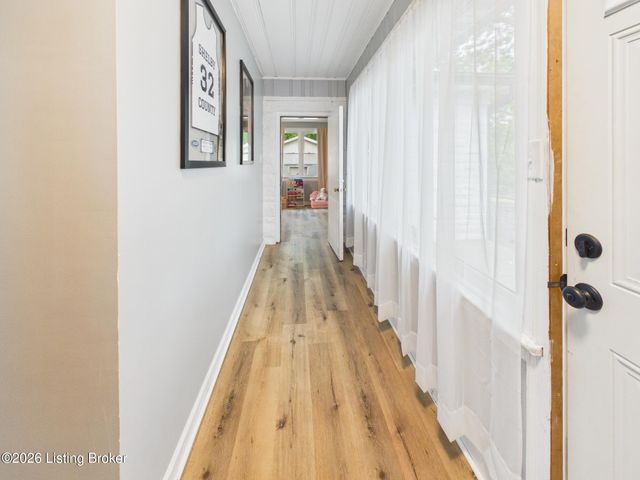 7 Settlers Trace Rd, Louisville, KY 40291