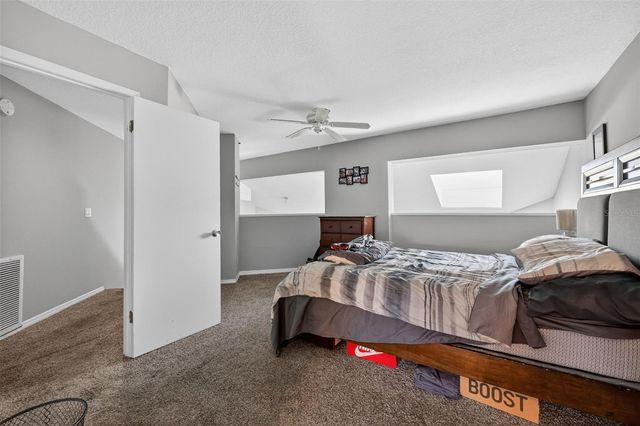 13804 MILL COVE CIRCLE, Tampa, FL 33618