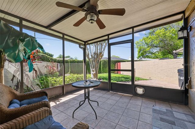 13804 MILL COVE CIRCLE, Tampa, FL 33618