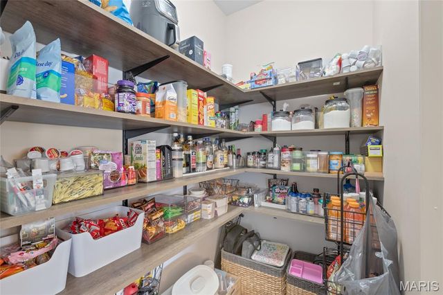 1339 Durham Drive, Herculaneum, MO 63048