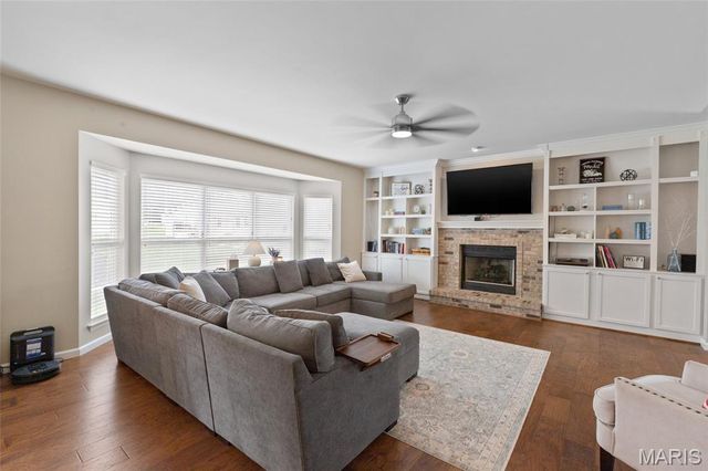 1339 Durham Drive, Herculaneum, MO 63048
