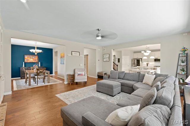 1339 Durham Drive, Herculaneum, MO 63048