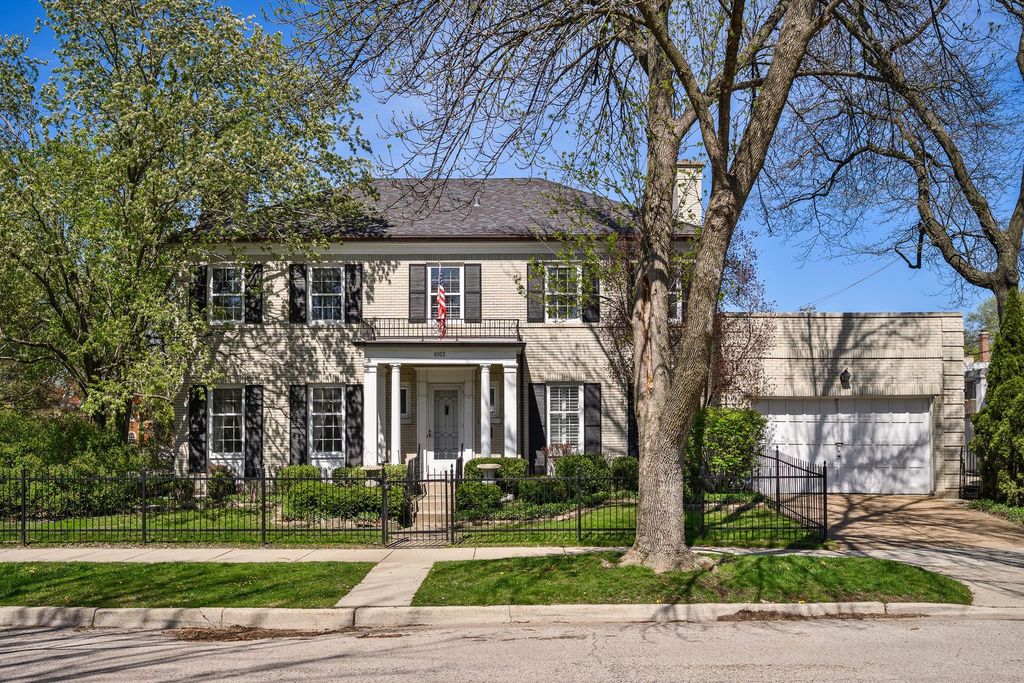 6103 N Kirkwood Avenue, Chicago, IL 60646