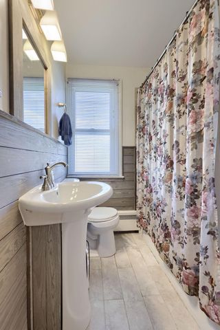9 PARK CIRCLE DR, Lancaster, PA 17603