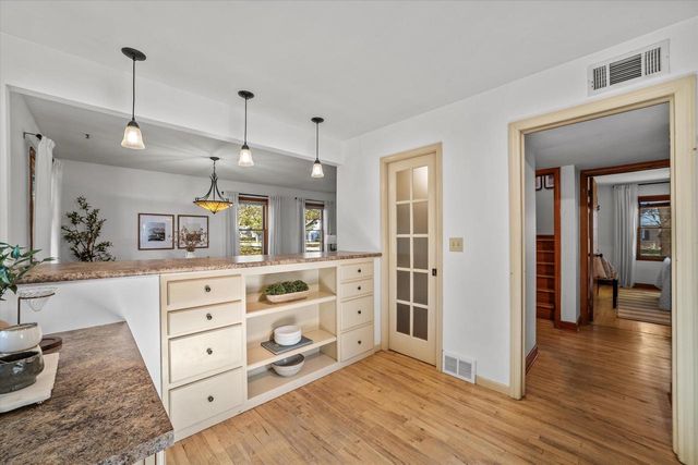 2879 N 79th STREET, Milwaukee, WI 53222