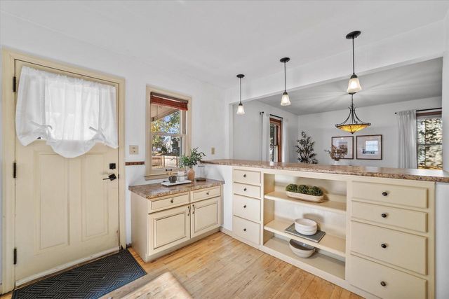 2879 N 79th STREET, Milwaukee, WI 53222