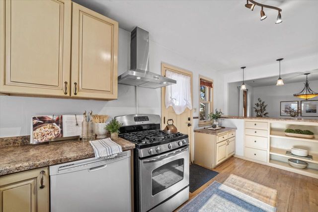 2879 N 79th STREET, Milwaukee, WI 53222