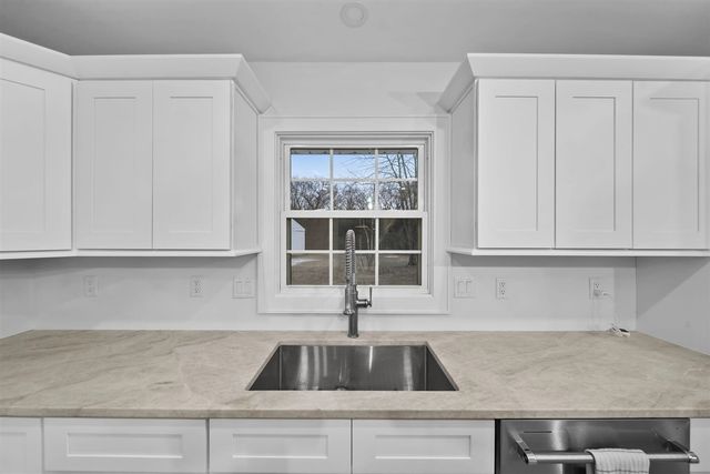 1865 Lindsey Road, Jackson, MI 49201