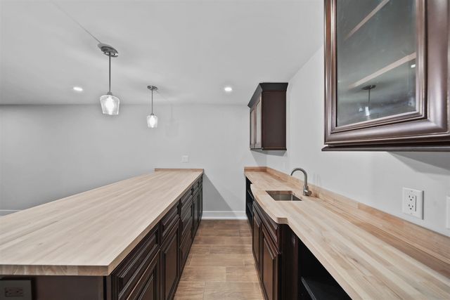 1865 Lindsey Road, Jackson, MI 49201