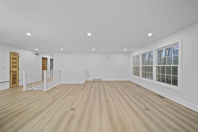 1865 Lindsey Road, Jackson, MI 49201