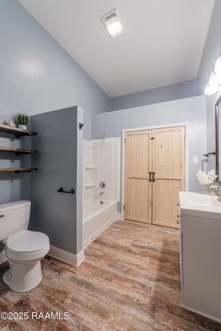 311 S Guegnon Street, Abbeville, LA 70510