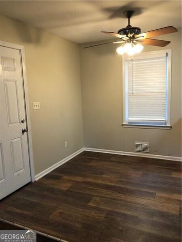 1048 Mantissa Street NW, Atlanta, GA 30318