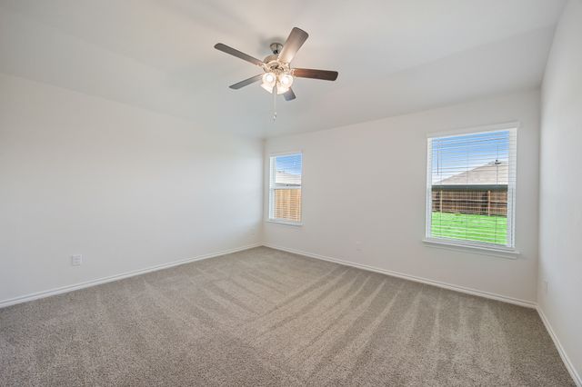214 Crookedfield Drive, Nevada, TX 75173