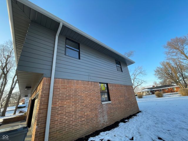 5220 E 46th Street, Indianapolis, IN 46226