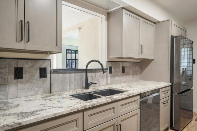 11505 PALM SPRINGS Avenue NE, Albuquerque, NM 87111