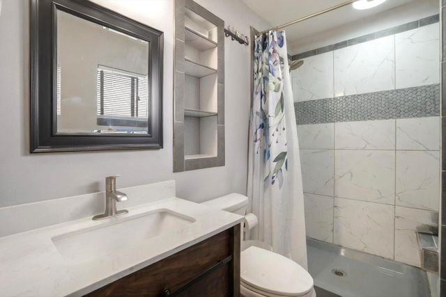 11505 PALM SPRINGS Avenue NE, Albuquerque, NM 87111