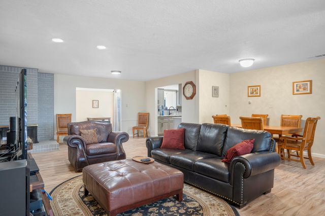 11505 PALM SPRINGS Avenue NE, Albuquerque, NM 87111