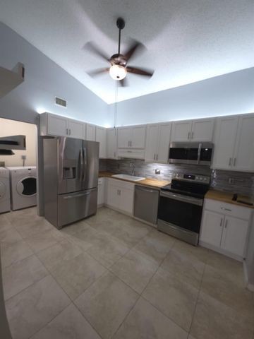 4327 Willow Brook Circle, West Palm Beach, FL 33417