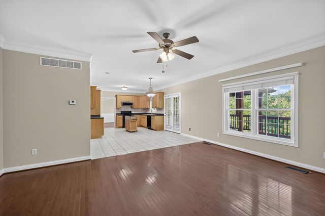 885 Fiddler Creek Way, Lexington, KY 40515