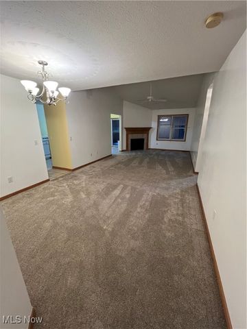 1409 Waters Edge Drive, Akron, OH 44313