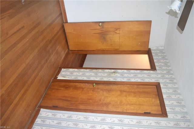 424 Hartsdale RD, Virginia Beach, VA 23462