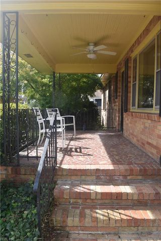 424 Hartsdale RD, Virginia Beach, VA 23462