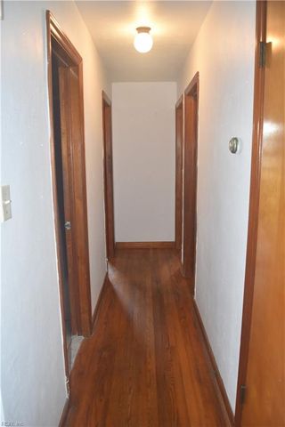 424 Hartsdale RD, Virginia Beach, VA 23462