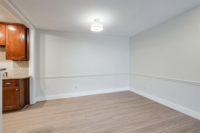 7575 Katy Freeway 143, Houston, TX 77024