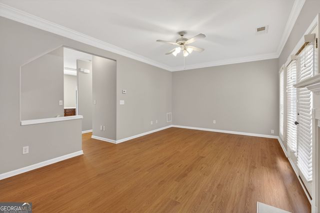1186 Lake Point Way, Suwanee, GA 30024