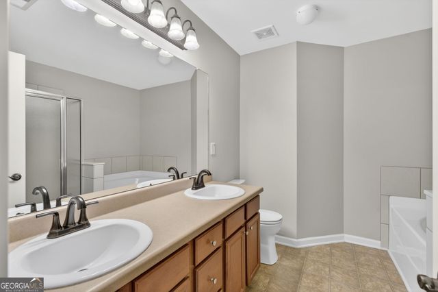 1186 Lake Point Way, Suwanee, GA 30024