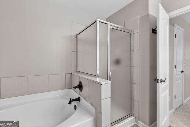 1186 Lake Point Way, Suwanee, GA 30024