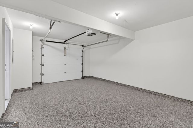 1186 Lake Point Way, Suwanee, GA 30024