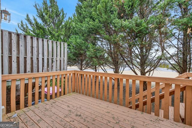 1186 Lake Point Way, Suwanee, GA 30024