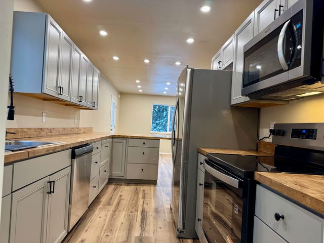 1958 TIMBER TRAIL, North Pole, AK 99705