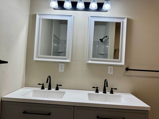 1958 TIMBER TRAIL, North Pole, AK 99705