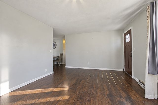 10 Winter Street, Pawtucket, RI 02860