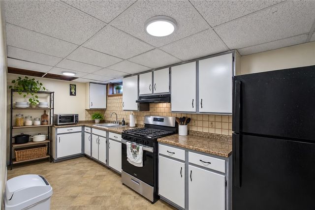 10 Winter Street, Pawtucket, RI 02860