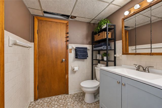 10 Winter Street, Pawtucket, RI 02860
