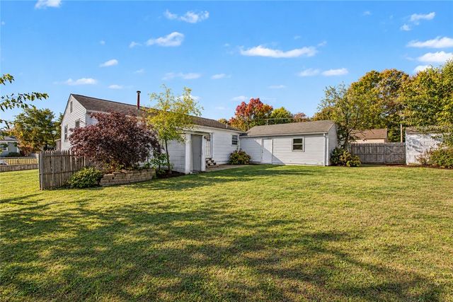 10 Winter Street, Pawtucket, RI 02860