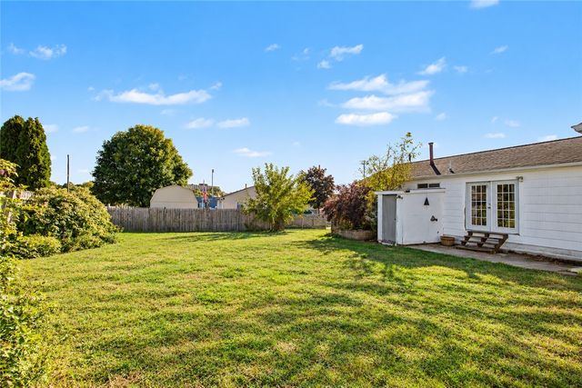 10 Winter Street, Pawtucket, RI 02860