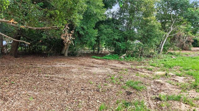 8608 HAMSTER DRIVE, Zephyrhills, FL 33540