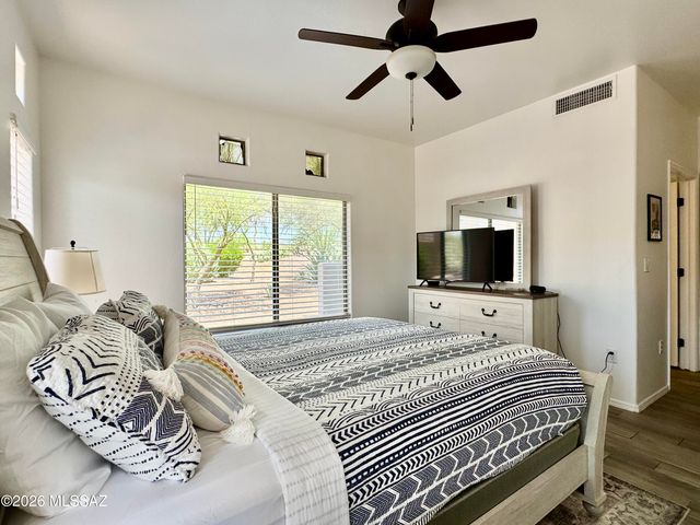 655 W Vistoso Highlands Dr Apt 107, Oro Valley, AZ 85755