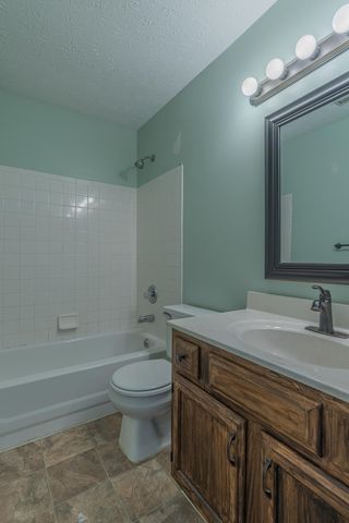 20 Rio Grande Circle, 6 6, Florence, KY 41042