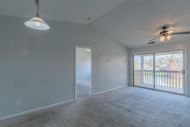 20 Rio Grande Circle, 6 6, Florence, KY 41042