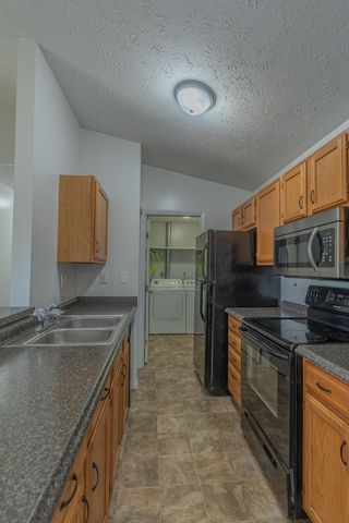 20 Rio Grande Circle, 6 6, Florence, KY 41042