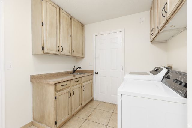 592 N DUSK DR, St. George, UT 84770