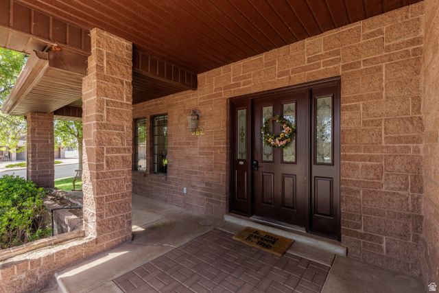 592 N DUSK DR, St. George, UT 84770