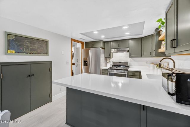 253 CREEKSIDE Circle C, Prescott, AZ 86303