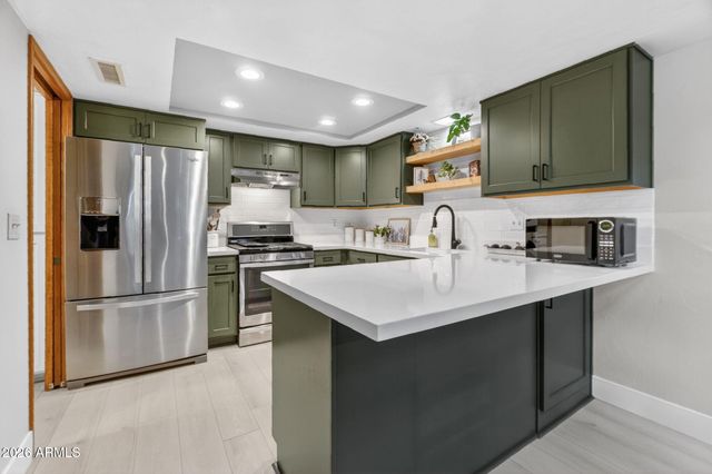 253 CREEKSIDE Circle C, Prescott, AZ 86303