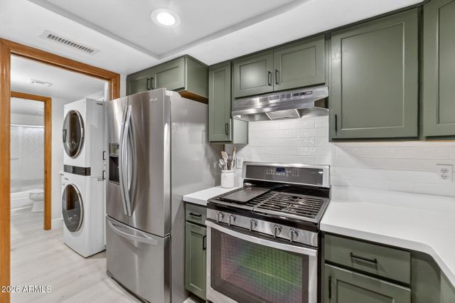 253 CREEKSIDE Circle C, Prescott, AZ 86303
